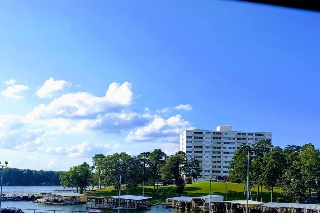 Perfect Couples Retreat - Close To All Amenities Хот Спрингс Екстериор снимка